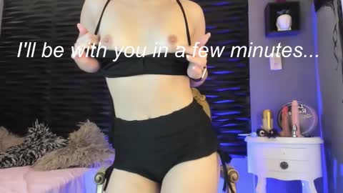 _lustyles_ online show from February 3, 4:43 am