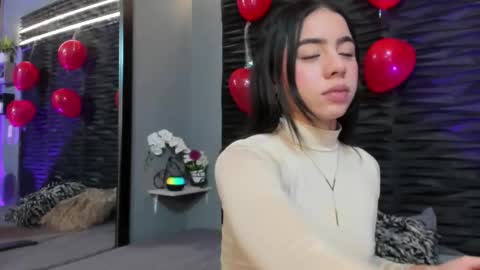 Snapshot of _lustyles_ chatting on September 22, 9:57 am _lustyles_ online show from September 22, 9:57 am