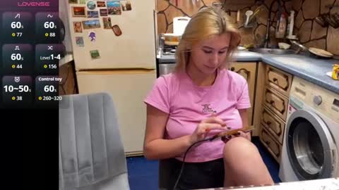 _magic_kis online show from December 5, 10:14 am