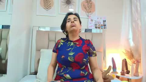 _marcela__ online show from July 7, 11:47 am