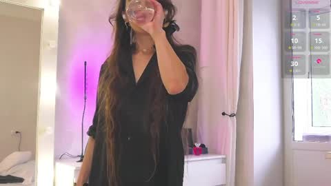 Mari online show from May 21, 9:38 am