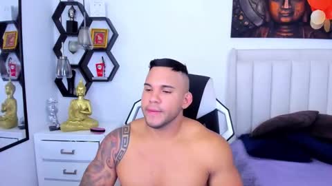 Snapshot of _matthew_santos_ chatting on September 19, 2:59 am _matthew_santos_ online show from September 19, 2:59 am