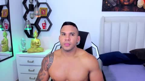 Snapshot of _matthew_santos_ chatting on September 15, 11:06 pm _matthew_santos_ online show from September 15, 11:06 pm
