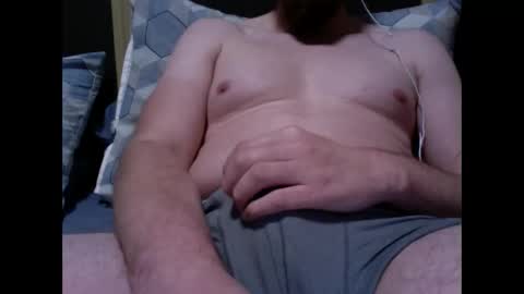 Snapshot of _maverick1985_ chatting on December 2, 12:12 am _maverick1985_ online show from December 2, 12:12 am