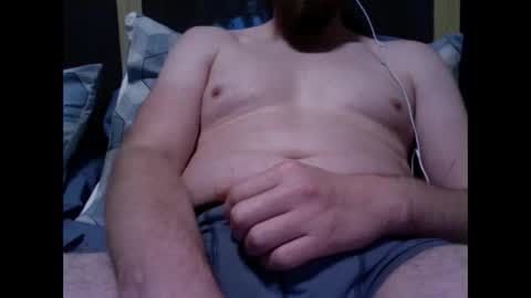 Snapshot of _maverick1985_ chatting on December 2, 5:21 pm _maverick1985_ online show from December 2, 5:21 pm