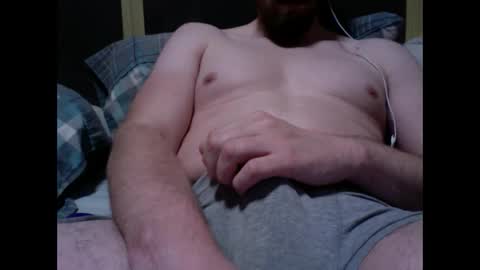 Snapshot of _maverick1985_ chatting on December 29, 11:50 pm _maverick1985_ online show from December 29, 11:50 pm