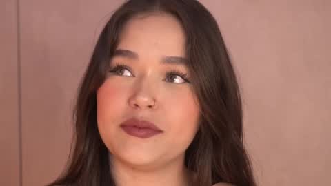 Snapshot of _meghan_gomez1_ chatting on February 4, 3:57 pm     online show from February 4, 3:57 pm