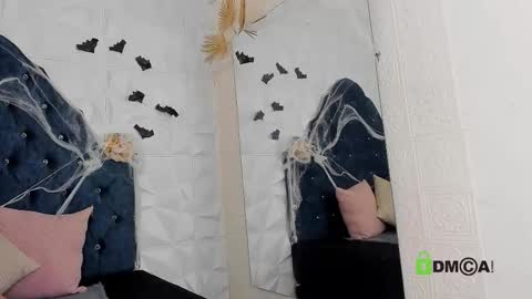 _mia_milf_ online show from October 25, 5:51 am