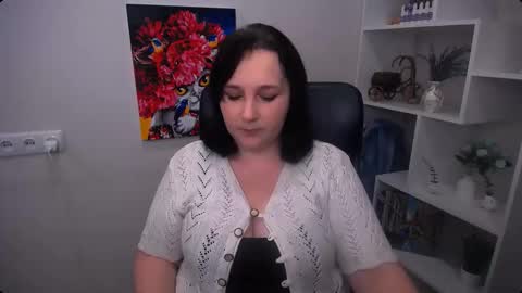 Miranda online show from January 16, 11:30 am