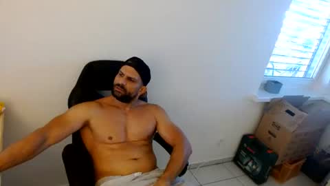 BENJI online show from July 20, 3:14 pm