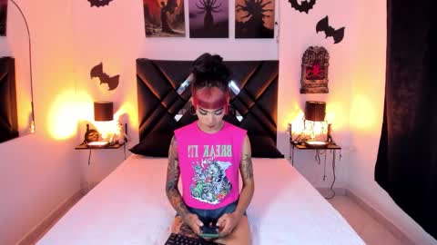 mizuki  online show from November 14, 11:17 pm