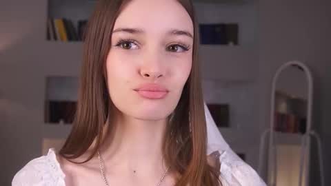 Margo online show from February 26, 4:10 pm