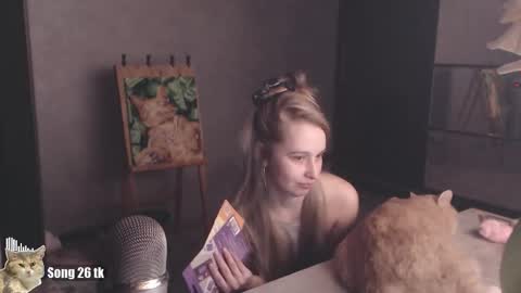 Debby  online show from February 6, 7:49 pm