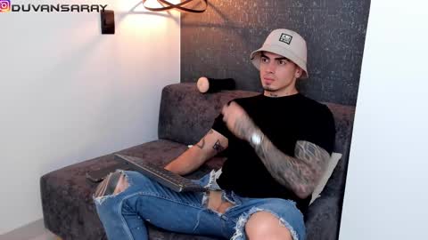 _mrcock_ online show from March 12, 4:41 am