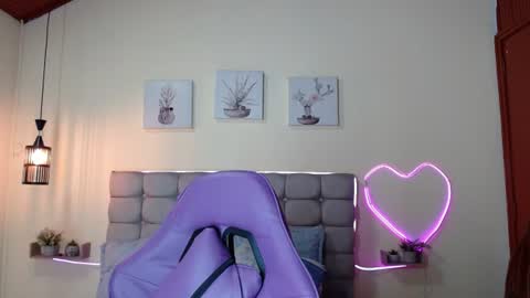 _naomi_s online show from July 11, 2:09 pm