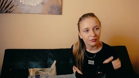 Nica online show from March 25, 10:22 am