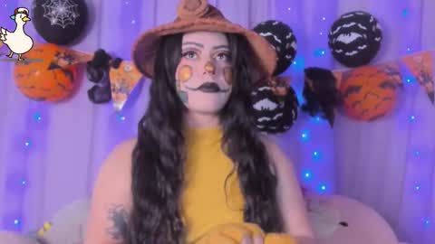 niiky online show from October 27, 12:49 pm