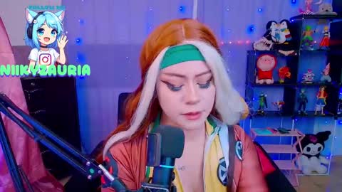 niiky online show from November 19, 10:58 am