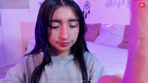 Orquidea  online show from February 25, 1:47 pm