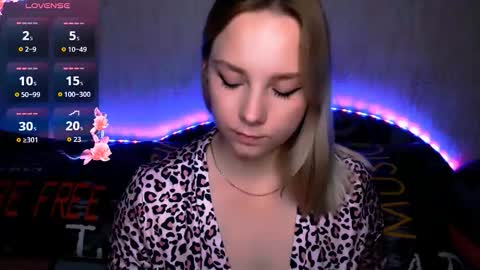  pando4ka  online show from November 18, 7:06 pm