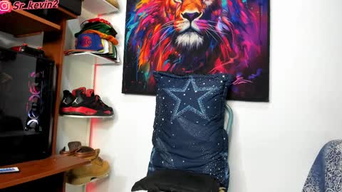 Kevin  online show from March 2, 11:18 am