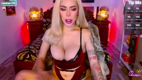 Hi my name is selinaim glad to meet everyone here  online show from July 6, 5:04 am