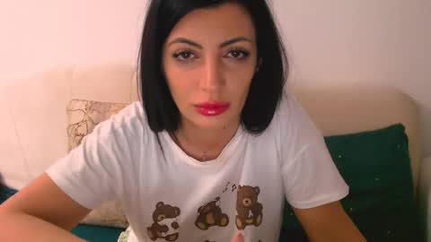 Sarah online show from March 9, 10:19 pm