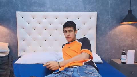 wav online show from September 26, 6:32 am