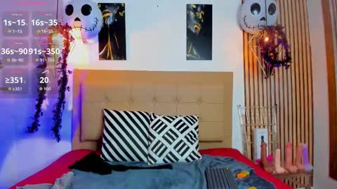 SAMANTHA FOX online show from October 13, 12:07 pm