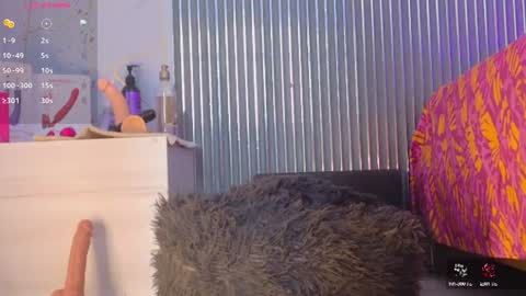  Samantha Rous  online show from July 9, 5:39 pm
