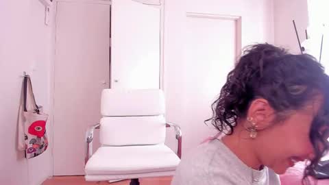 Sandyy online show from February 14, 11:53 pm