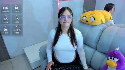 Snapshot of _sarahh_0hh chatting on October 7, 2:02 pm Sarah online show from October 7, 2:02 pm