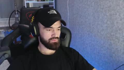 Ask me online show from November 25, 5:34 pm