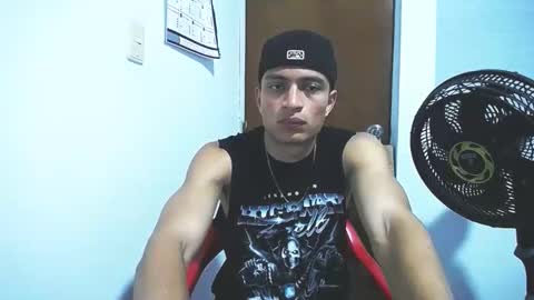 Juan Pablo-independent model online show from October 23, 2:46 am