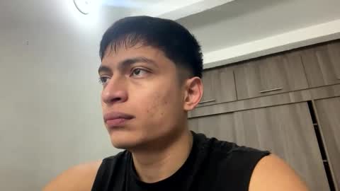 Juan Pablo-independent model online show from April 13, 4:28 am