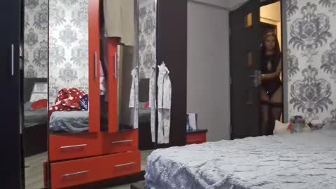 Snapshot of _sexy_sophie_69 chatting on October 7, 8:16 pm _sexy_sophie_69 online show from October 7, 8:16 pm