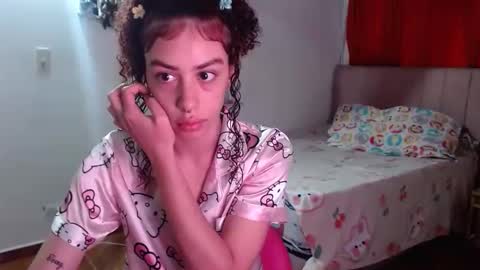 _shanellxxx online show from June 8, 8:10 pm