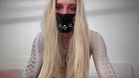 _sissy_michelle online show from February 21, 10:24 pm