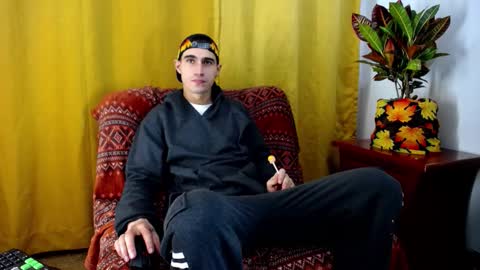 _skyleer_ online show from October 22, 2:48 am