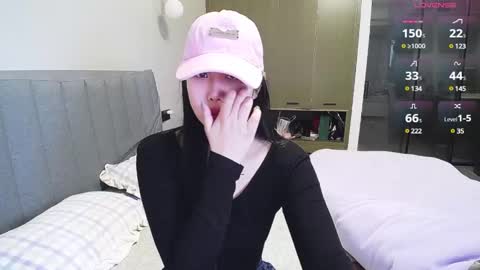 winni online show from February 22, 3:01 am