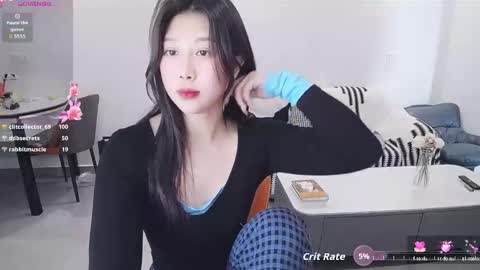 winni online show from February 25, 5:22 am