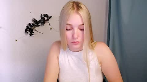 Rachel online show from June 2, 9:11 am