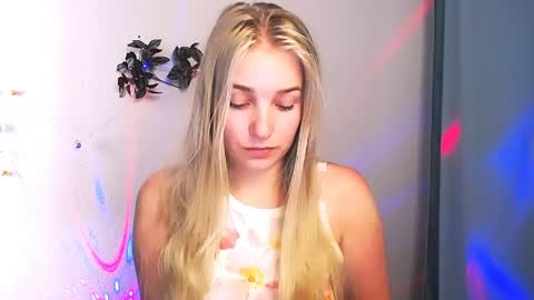 Rachel online show from May 15, 10:56 am