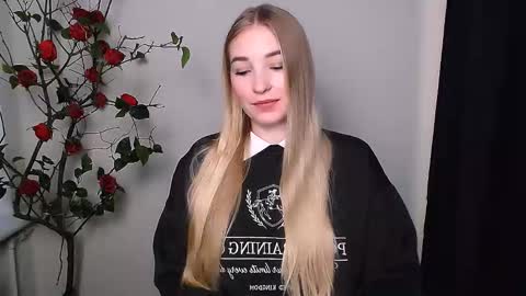 Rachel online show from November 14, 2:30 pm