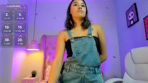 Sophie  online show from February 22, 8:00 pm