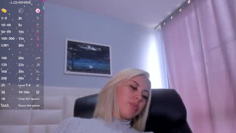 sophie online show from March 7, 6:54 pm