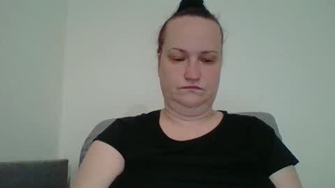 Snapshot of _squirty_pussyyy_ chatting on October 7, 3:46 am Melisa online show from October 7, 3:46 am