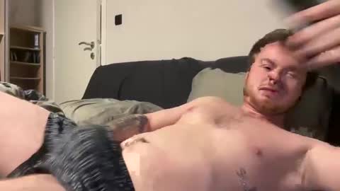 _stevie___ online show from February 3, 6:28 pm