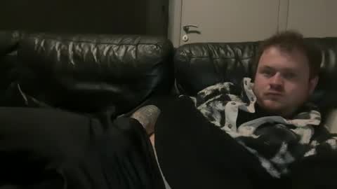 _stevie___ online show from February 27, 10:35 pm