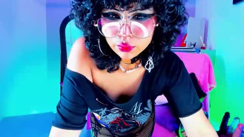 Kuromi online show from September 12, 7:32 am